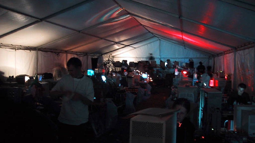 UC5.25 party tent